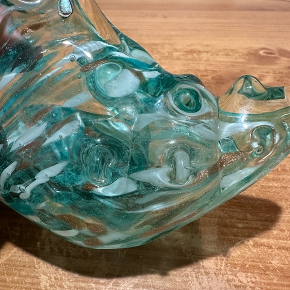 Hand Made Art Glass Ocean Green Shell. - Picture 9 of 9